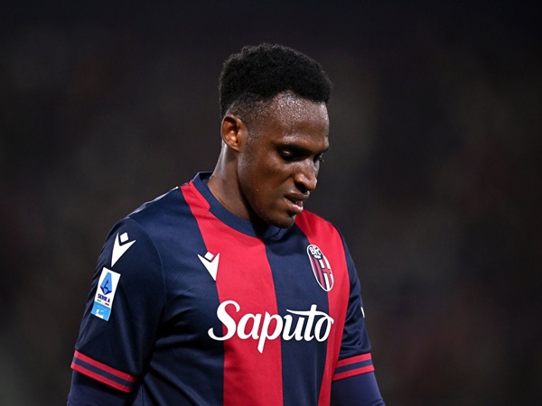 Defender incaran Atletico Madrid