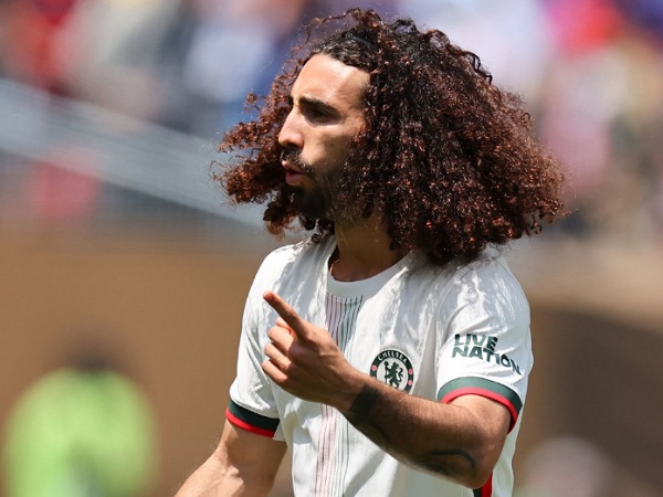 Marc Cucurella mengomentari kartu merah Nicolas Jackson