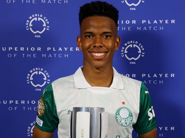 Bintang muda Palmeiras, Estevao Willian