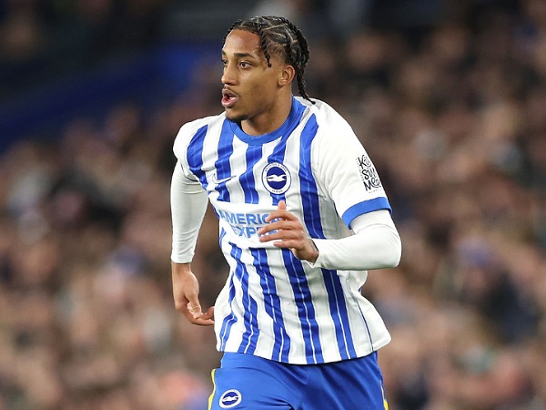 Newcastle United bersaing dengan Chelsea untuk mendapatkan Joao Pedro