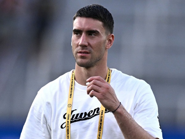 Nottingham Forest membidik striker Juventus, Dusan Vlahovic