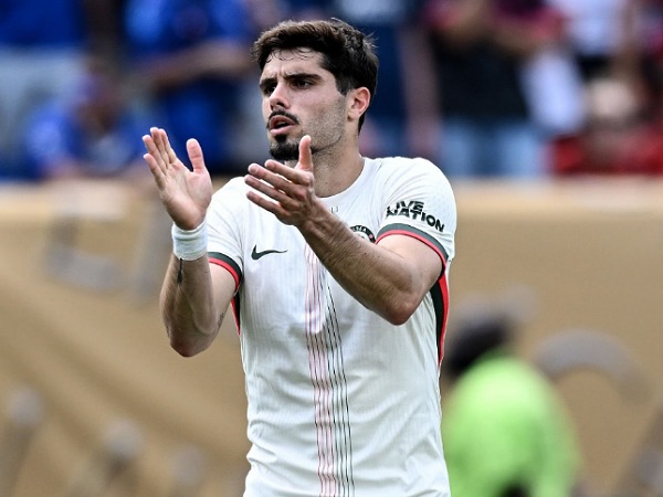 Pemain sayap Chelsea, Pedro Neto