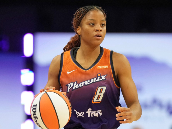 Monique Akoa Makani dari Phoenix Mercury. (Foto: AP)