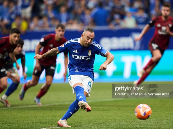 Santi Cazorla membawa Real Oviedo kembali ke La Liga
