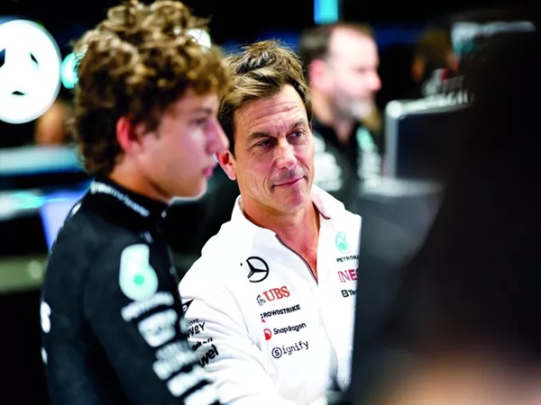 Toto Wolff Tidak Akan Menekan Kimi Antonelli Tergesa-gesa