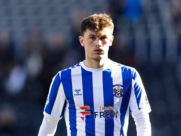 Cedera dan Regulasi Memaksa Liverpool Pertimbangkan Nasib Calvin Ramsay