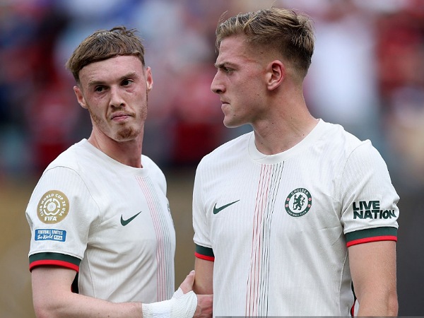 Cole Palmer dan Liam Delap