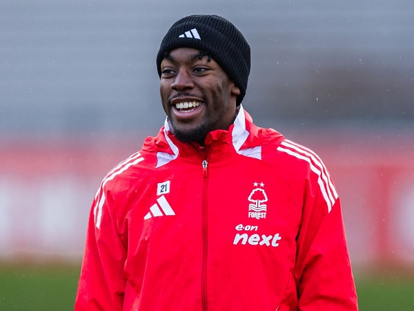 Newcastle United mengejar winger Nottingham Forest, Anthony Elanga