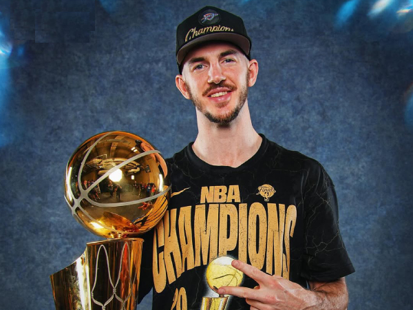 Di liga yang suka meniru, dampak Alex Caruso yang tidak glamor namun esensial mungkin menjadi pedoman untuk basket modern. (Foto: NBA)