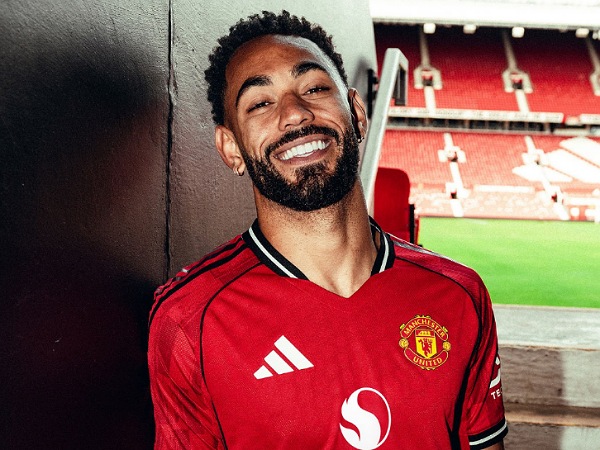 Vitor Pereira mengomentari transfer Matheus Cunha ke Manchester United