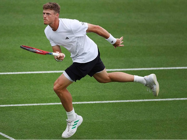 Billy Harris Eleminasi Cameron Norrie Dari Eastbourne