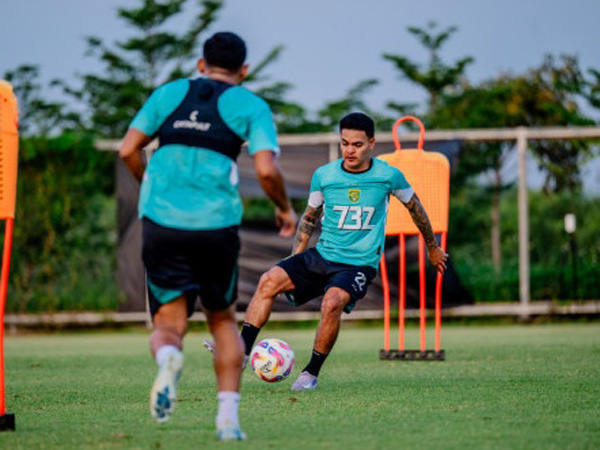 Winger anyar Persebaya Surabaya, Gali Freitas