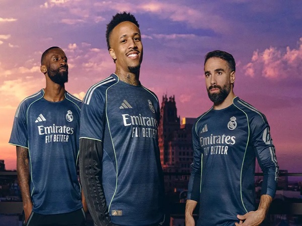 Real Madrid Siap Perkenalkan Jersey Baru Saat Lawan RB Salzburg