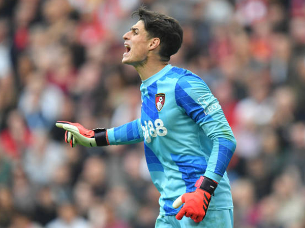 Tinggalkan Chelsea, Kepa Arrizabalaga Gabung Arsenal Minggu Ini