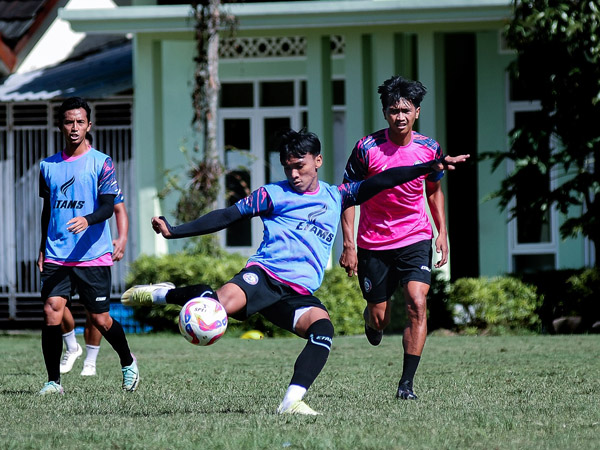 Latihan Arema FC