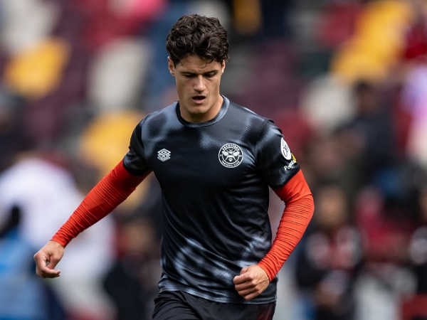 Arsenal segera merekrut kapten Brentford, Christian Norgaard