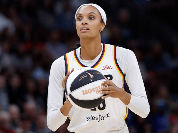 DeWanna Bonner terakhir kali bermain untuk Fever pada 10 Juni saat kalah di Atlanta dan absen sejak saat itu karena alasan pribadi. (Foto: AP)