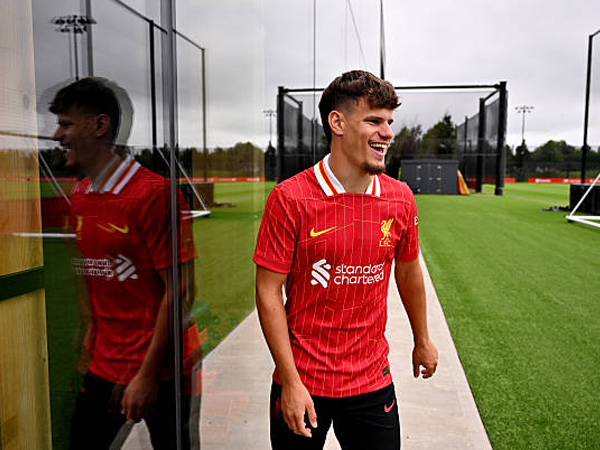 Gabung Liverpool, Milos Kerkez Kagumi John Arne Riise dan Andy Robertson