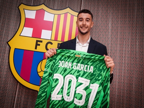 Joan Garcia Siap Menerima Tantangan di Barcelona