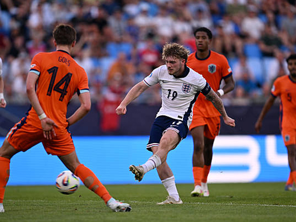 Joe Cole Kagum dengan Gol Kemenangan Harvey Elliott
