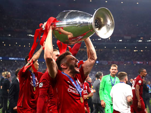 Torehkan Prestasi Gemilang, Mantan Liverpool Pensiun Setelah 569 Penampilan