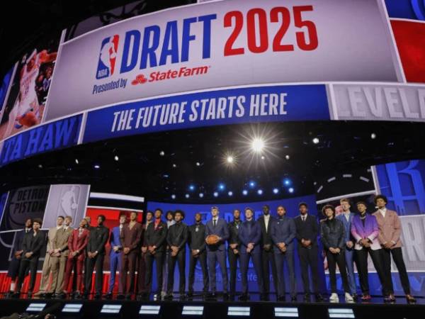 Putaran pertama Draft NBA 2025 dilangsungkan di Barclays Center, Brooklyn, New York, pada Rabu (25/6). (Foto: AP)