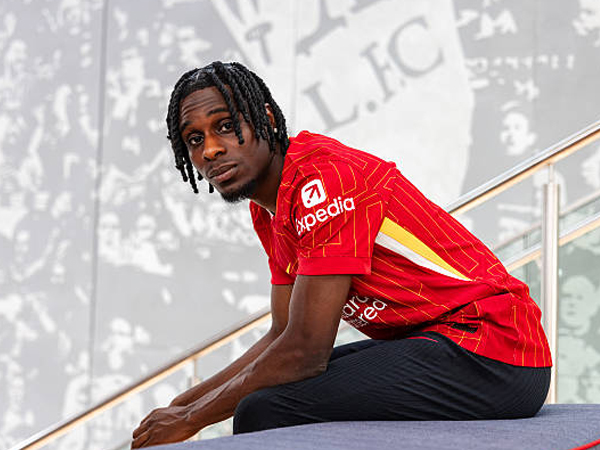 Jeremie Frimpong Gagal Kejutkan Ayahnya Soal Kepindahan ke Liverpool
