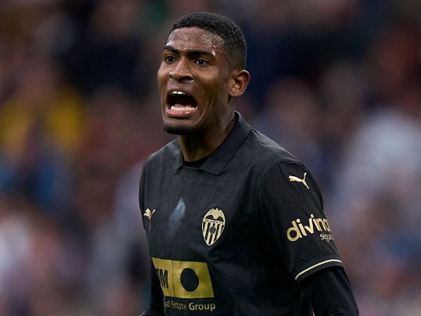 Christian Mosquera, bek Valencia yang jadi incaran Arsenal