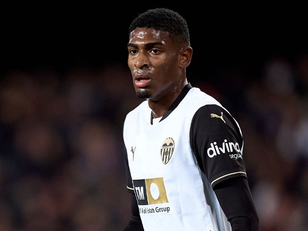 Arsenal membidik bek Valencia, Cristhian Mosquera