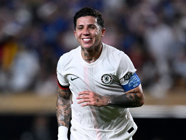 Gelandang Chelsea, Enzo Fernandez