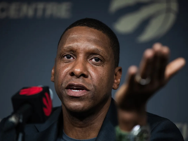 Masai Ujiri memimpin Raptors sejak 2013 dan menjadi arsitek tim juara NBA 2019 lewat akuisisi sensasional Kawhi Leonard. (Foto: AP)