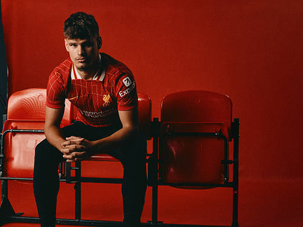 Milos Kerkez dan Era Baru Pemain Hungaria di Liverpool