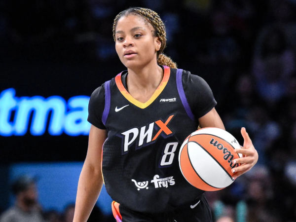 Monique Akoa Makani dari Phoenix Mercury. (Foto: AP)
