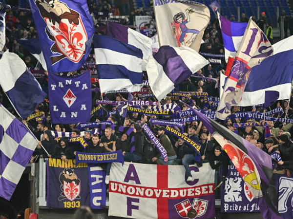 Fiorentina Ajukan Permintaan Mainkan Play-off UECL di Stadion Mapei