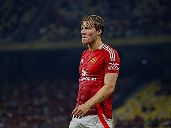 Tinggalkan Rasmus Hojlund, Inter Milan Alihkan Dana Transfer ke Nico Paz