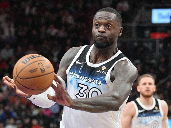 Julius Randle dapat perpanjangan kontrak dari Timberwolves.