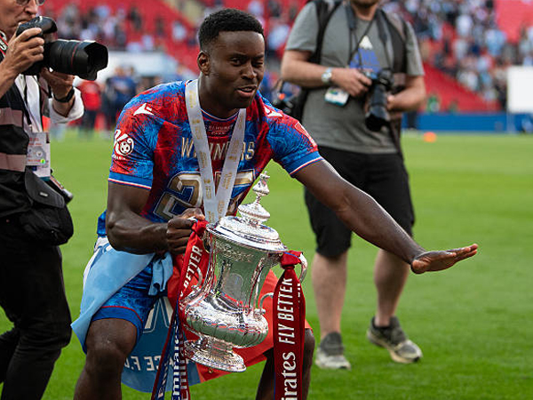 Kontrak Sisa Setahun, Liverpool Ogah Bayar Mahal untuk Marc Guehi