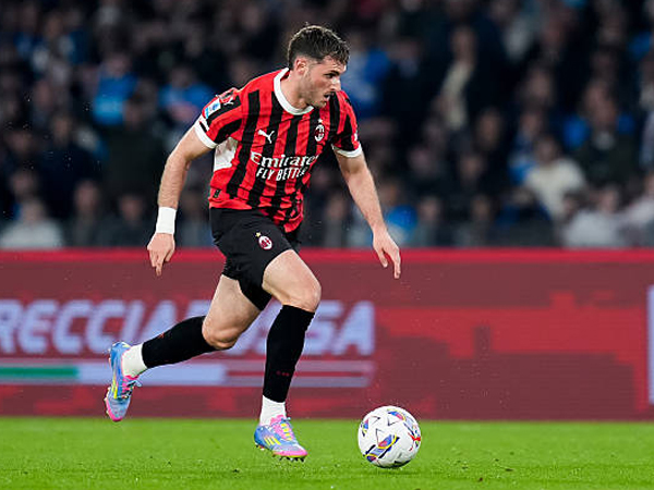 Agen Santiago Gimenez Ungkap Serie A Masih Jadi Daya Tarik Utama Pemain