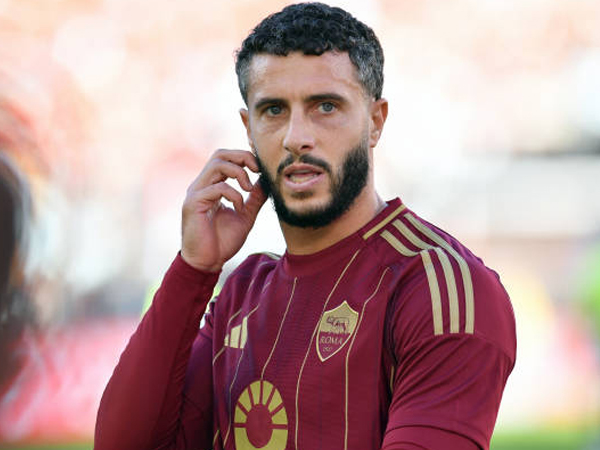 AS Roma dan Valencia Bahas Transfer Mario Hermoso