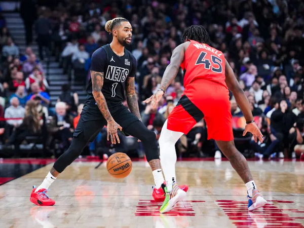 D'Angelo Russell terima kontrak dua tahun dari Dallas Mavericks.
