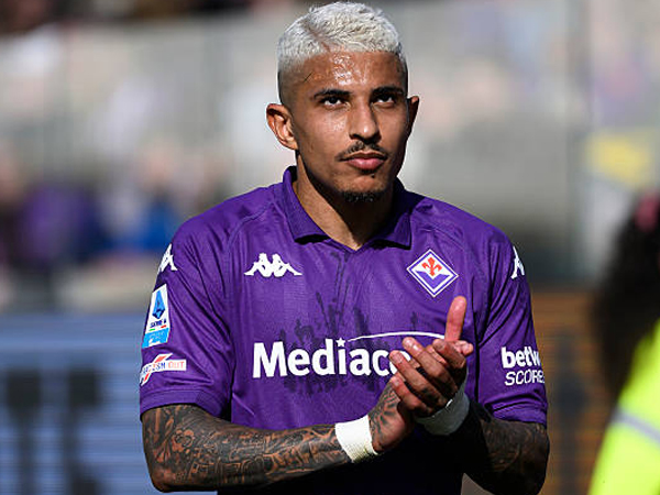 Dilirik Barcelona, Masa Depan Dodo di Fiorentina Menggantung
