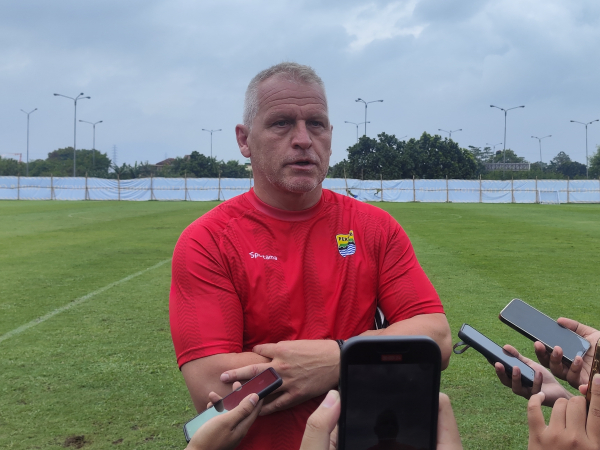 Pelatih kiper Persib, Mario Jozic