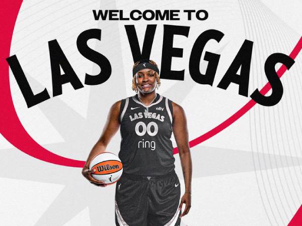 Aces bertaruh besar bahwa NaLyssa Smith dapat menemukan kembali performa yang pernah menjadikannya pilar franchise. (Foto: X.com)