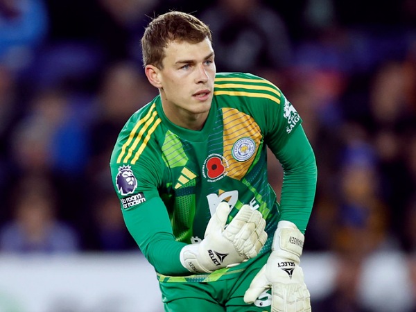Mads Hermansen jadi rebutan Chelsea dan West Ham