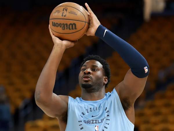 Kesepakatan ini mengukuhkan peran Jaren Jackson Jr sebagai figur sentral dalam masa depan Memphis bersama Ja Morant. (Foto: AP)