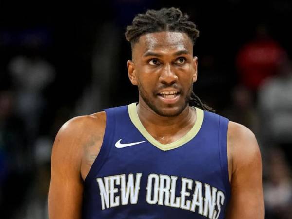 Di Pelicans, Kevon Looney kembali bertemu pelatih Willie Green, mantan asisten Warriors pada awal karier Looney. (Foto: Instagram)
