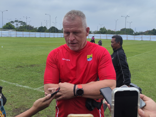 Pelatih kiper Persib, Mario Jozic