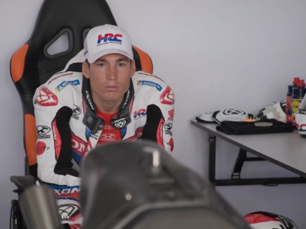Aleix Espargaro pebalap tes Honda Racing Team