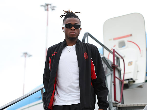 Samuel Chukwueze Kirim Sinyal Bertahan, AC Milan Masih Pertimbangkan Opsi
