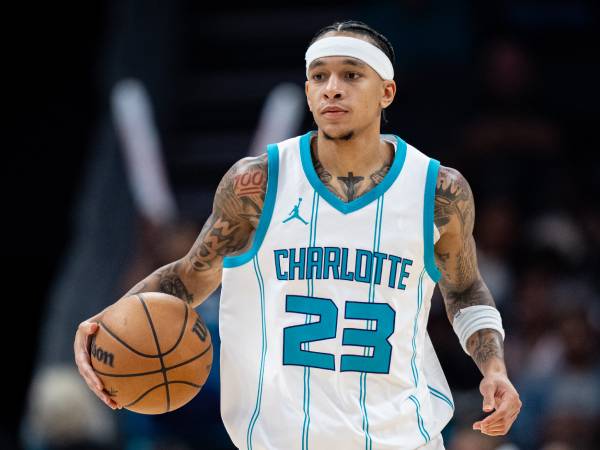 Setelah tahun yang sulit secara fisik, Tre Mann siap untuk bangkit kembali dan kembali menjadi kontributor kunci dalam proses rebuilding Charlotte. (Foto: AP)